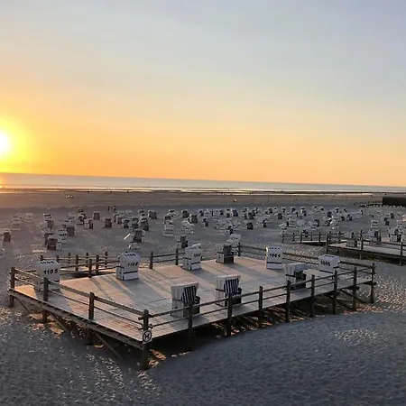 Ferienhaus Bi Frie Und Bi Rosa